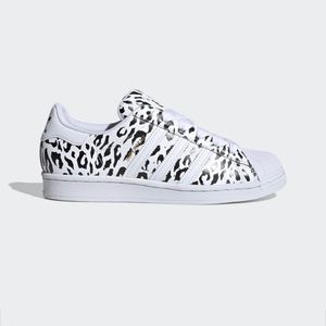 Meet your Posher, Candace